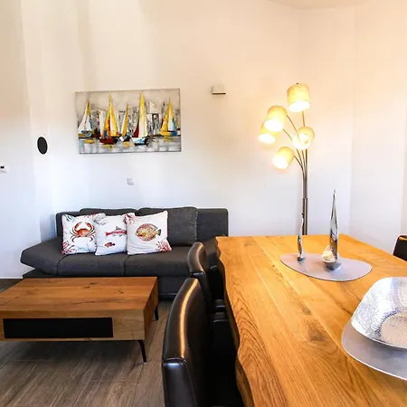 Apartment Baka Mara 1 Biograd Na Moru