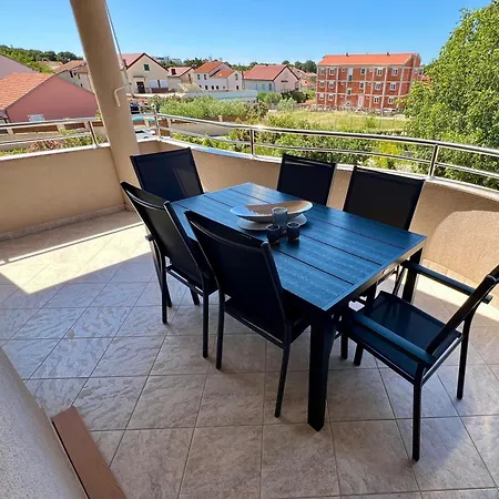 Apartman Baka Mara 1 - Comfortable And Modern *